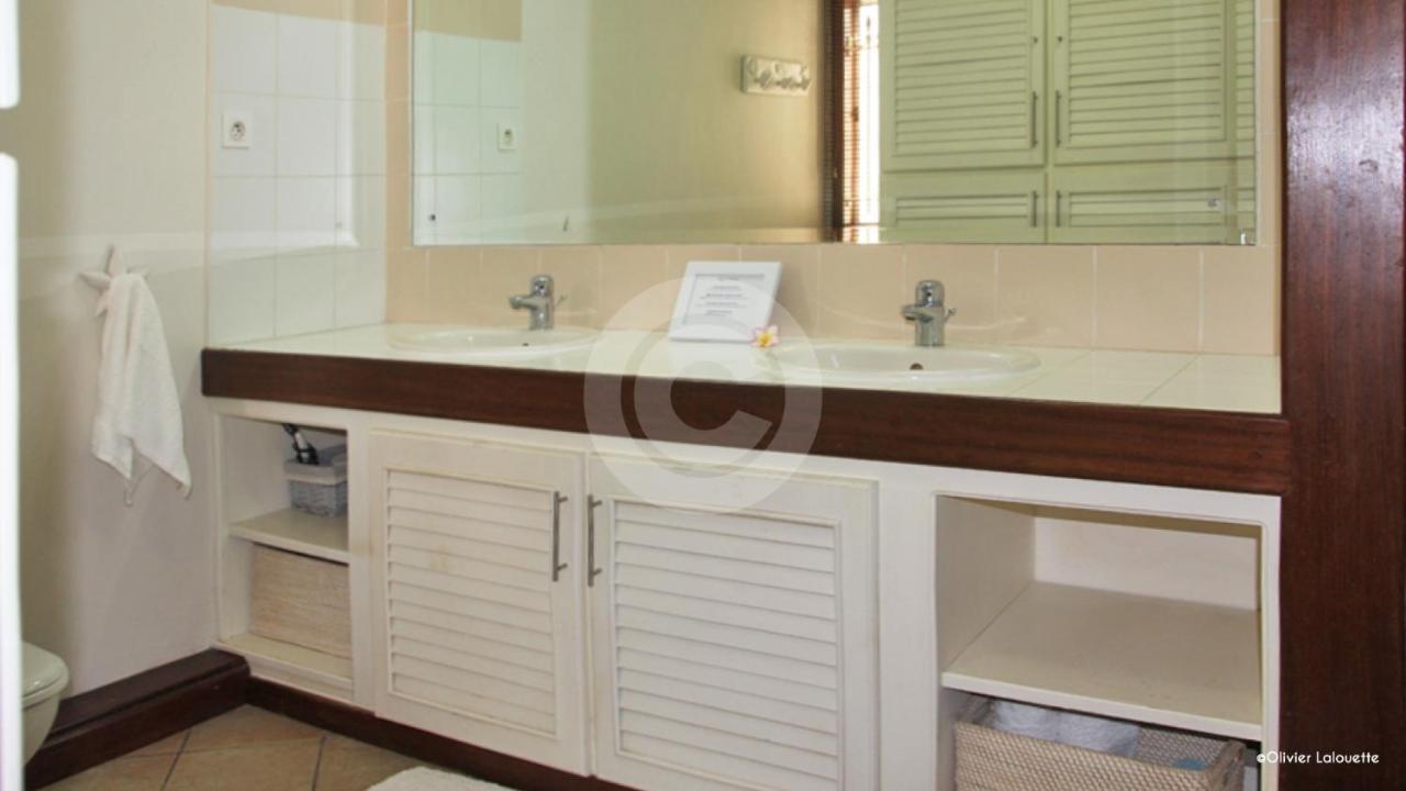 גראנדה באיה Fantastic Spacious Beachfront Villavacances מראה חיצוני תמונה