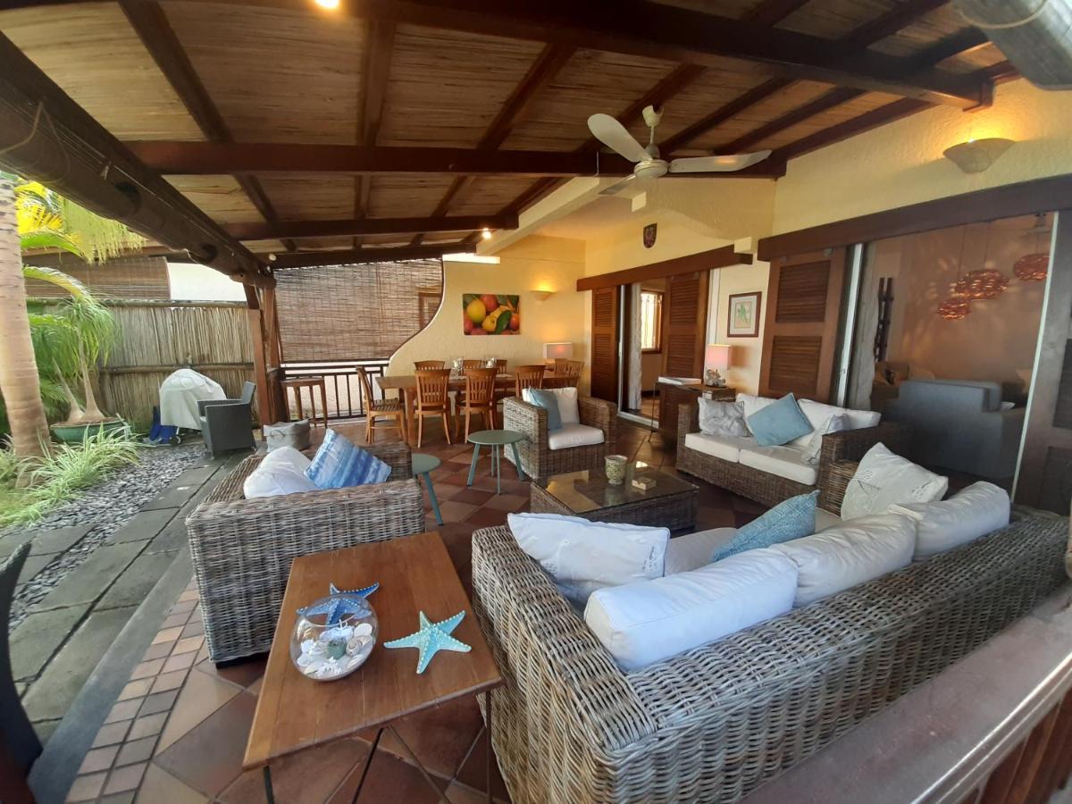 גראנדה באיה Fantastic Spacious Beachfront Villavacances מראה חיצוני תמונה