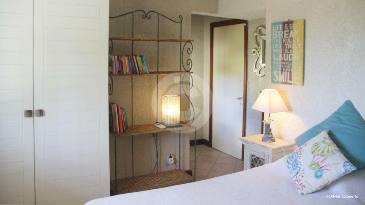 גראנדה באיה Fantastic Spacious Beachfront Villavacances מראה חיצוני תמונה